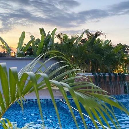 Norshah Village Resort Pantai Cenang  Εξωτερικό φωτογραφία