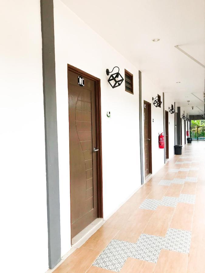 Norshah Village Resort Pantai Cenang  Εξωτερικό φωτογραφία
