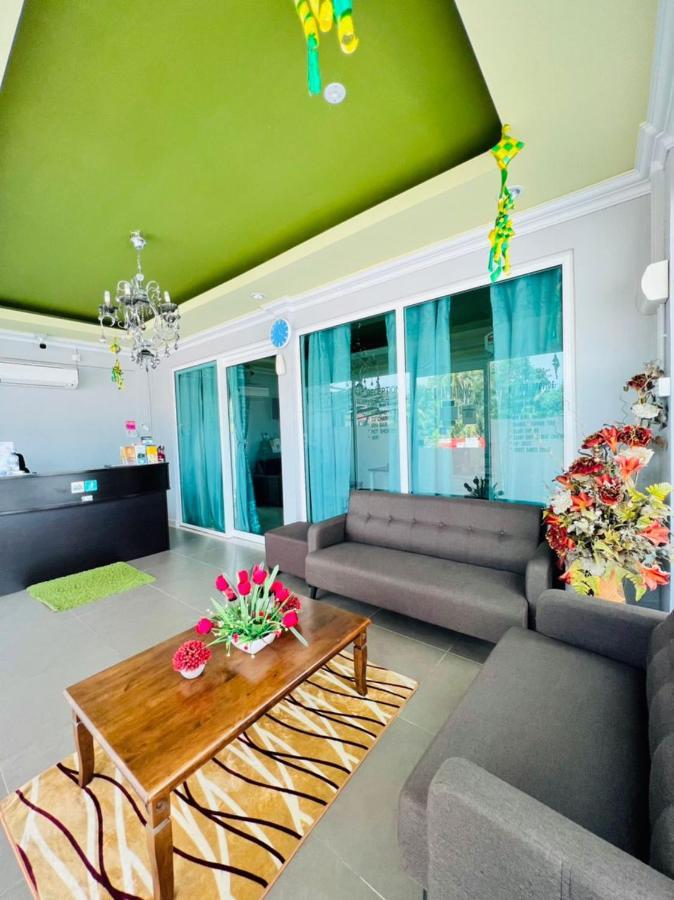 Norshah Village Resort Pantai Cenang  Εξωτερικό φωτογραφία